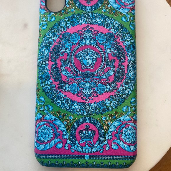 New 100% Authentic VERSACE Phone Cases for iPhone X and iPhone XS - Picture 2 of 6